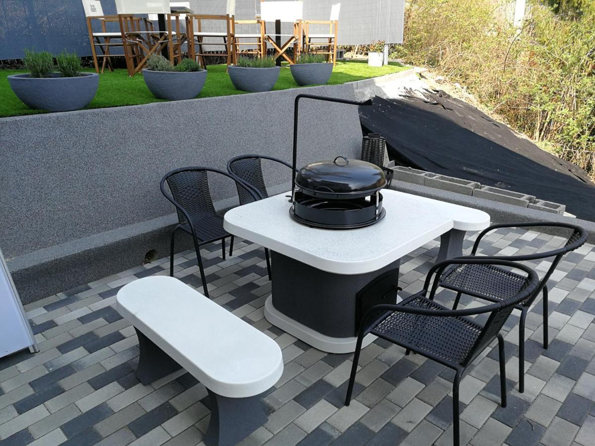 Aqua Solar Apartmanhaz Мисколк Екстериор снимка