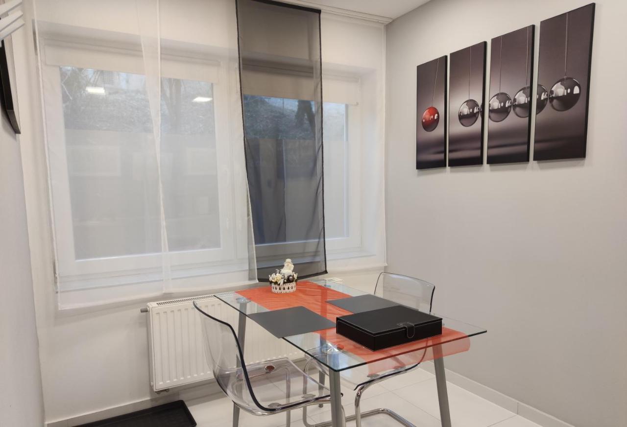Aqua Solar Apartmanhaz Мисколк Екстериор снимка